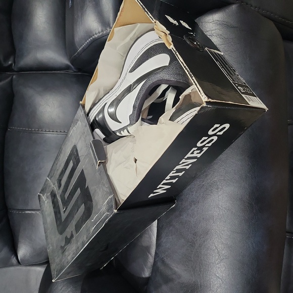 Nike Lebron VI Low "White Black" - Picture 14 of 15